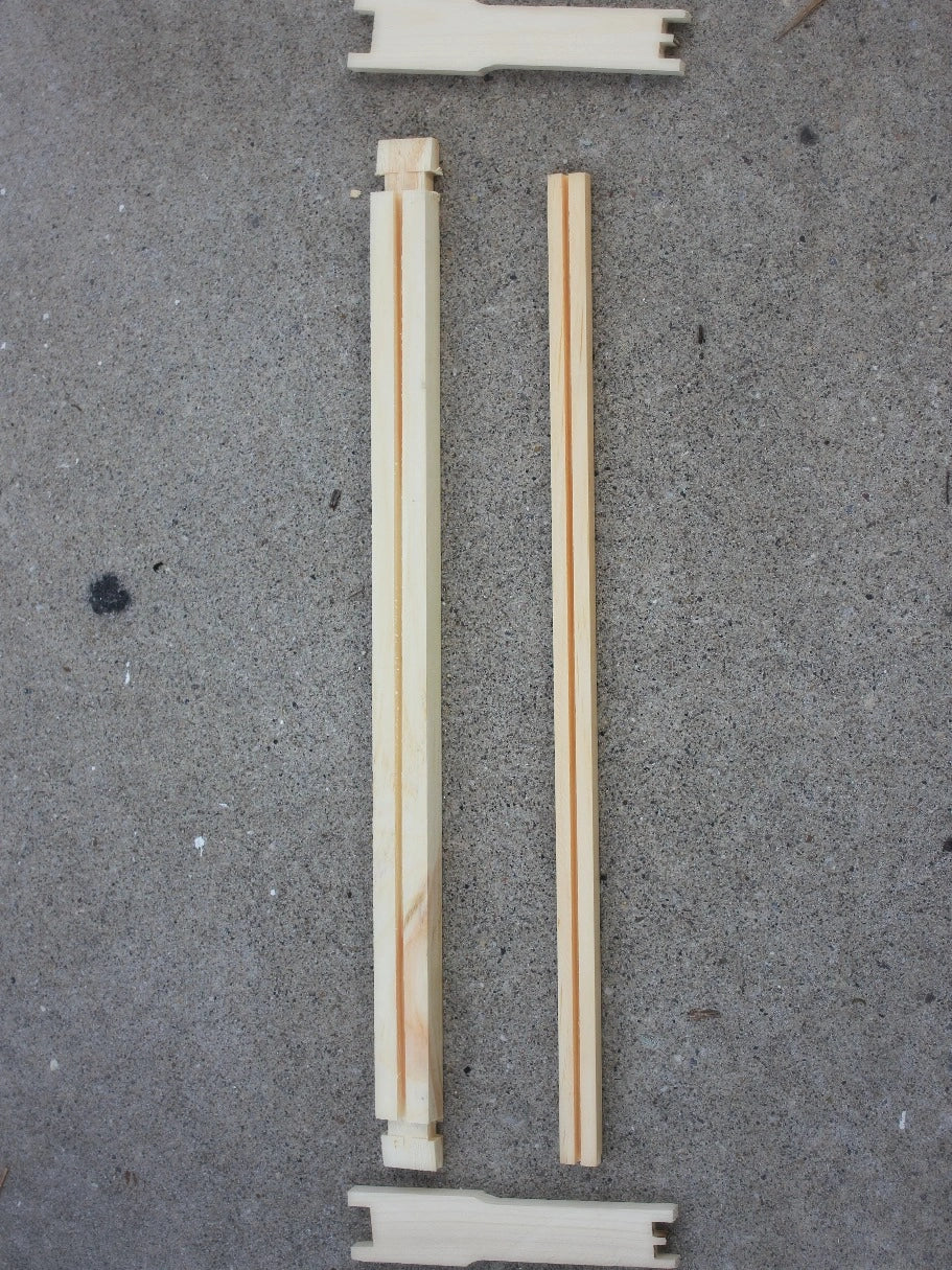 Frame - Medium Unassembled No Foundation
